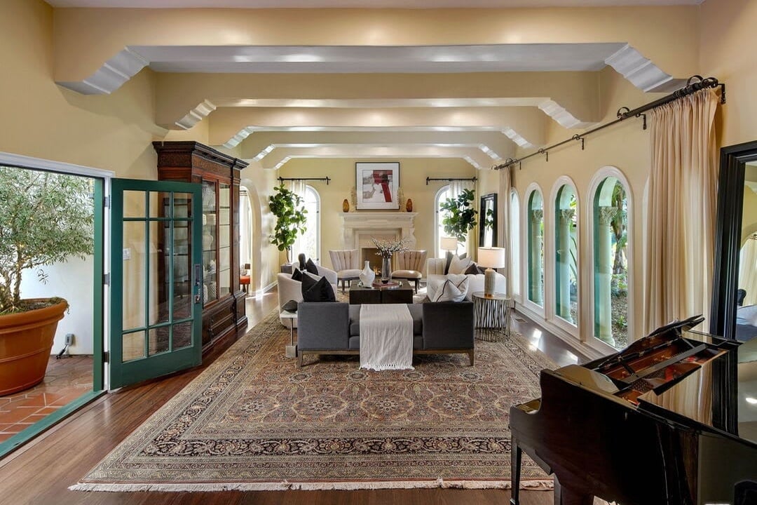 Estate Eminence
