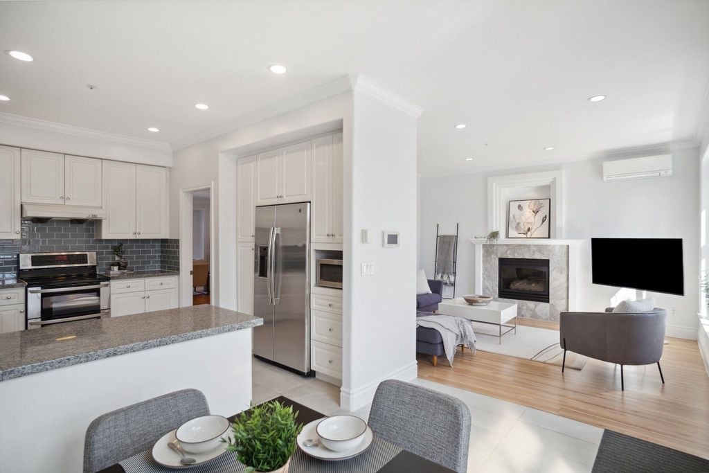 116 W 46th Ave