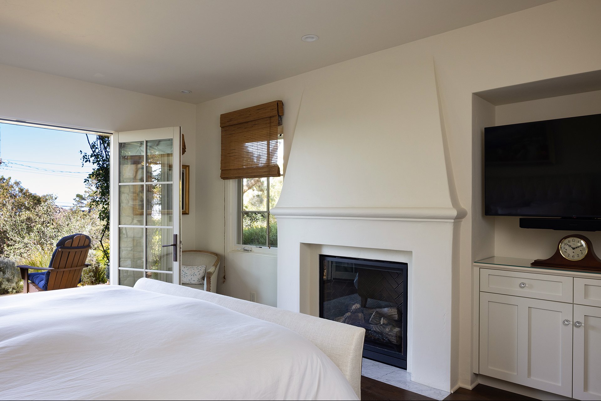 Sophisticated Carmel Woods Living