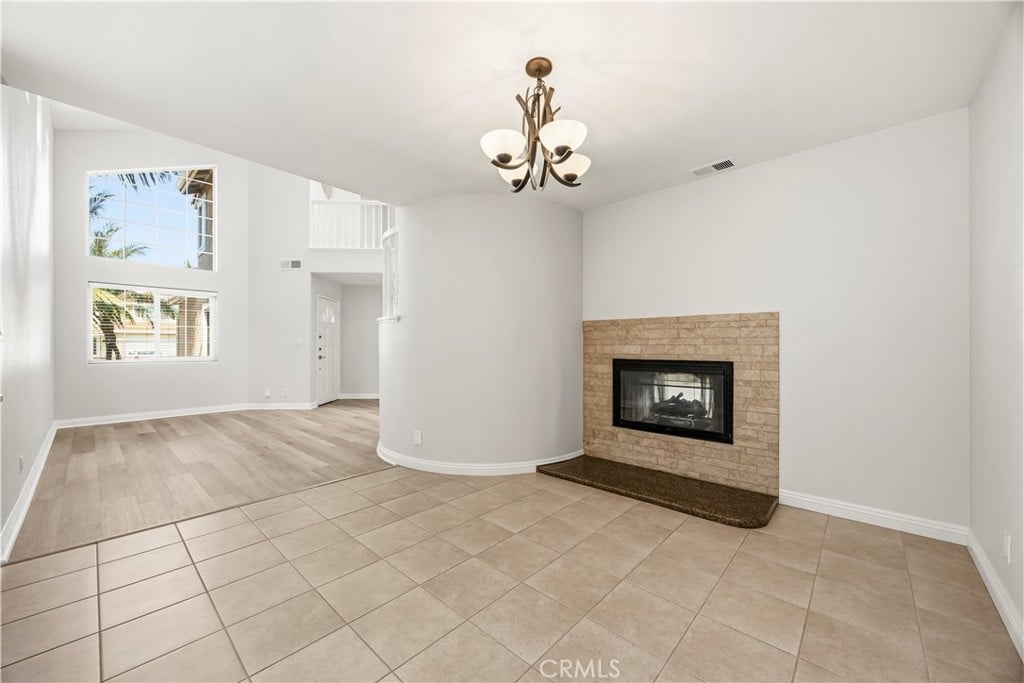 3129 San Helena Dr