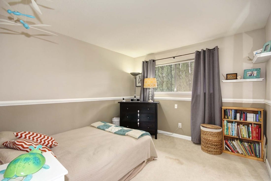 Gorgeous New Listing in 95821! 