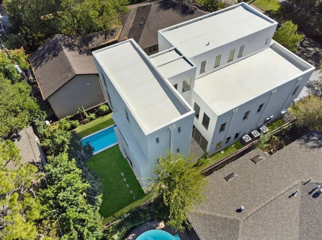 Luxury Builder - Ecu Properties, Llc