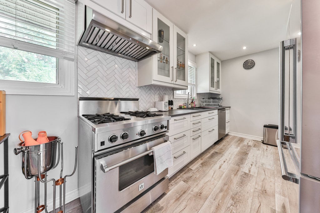 419 Erindale Drive, Burlington 