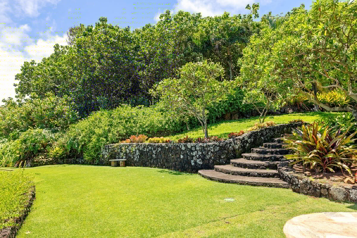 KAUAI 20 ACRE BEACHFRONT ESTATE