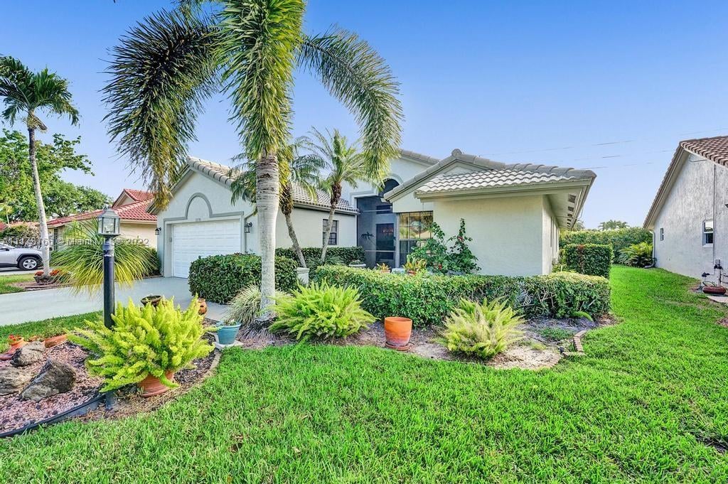 8870 Boatswain Dr