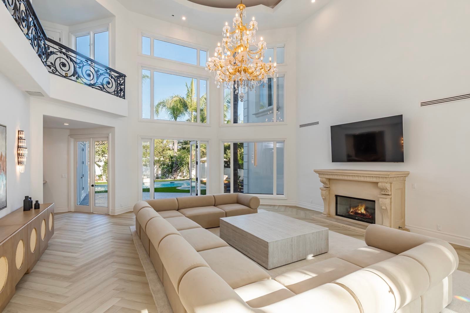 The Elm Villa