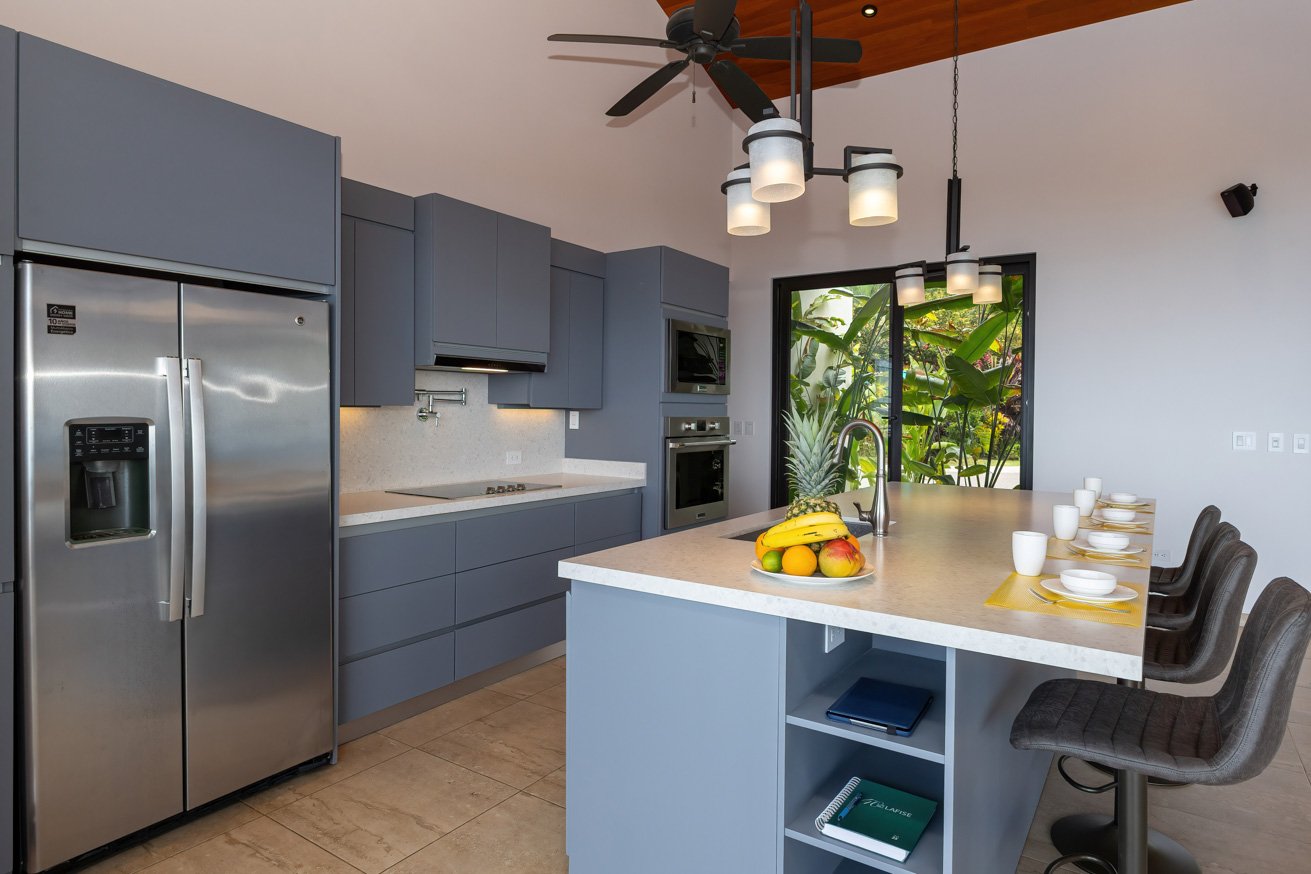 Luxury Ocean View Home in Ojochal Costa Rica | Infinity Pool & Sunset Views