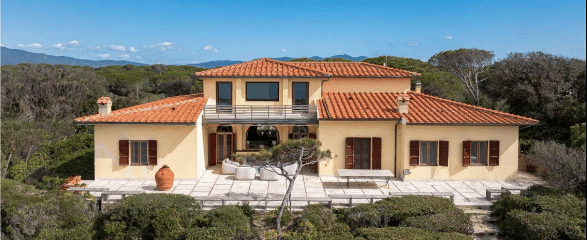 Luxury Villa on the Beach in Castiglione della Pescaia