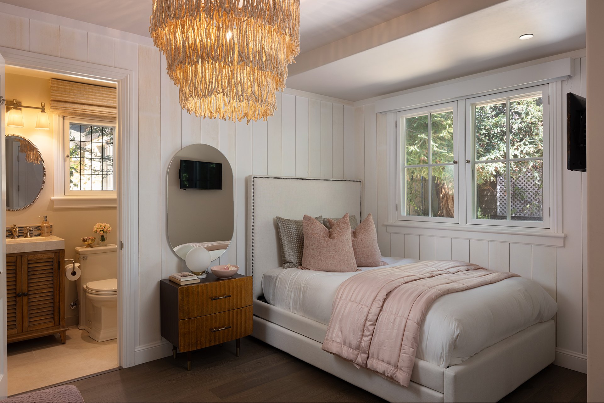 Spacious Golden Rectangle Residence