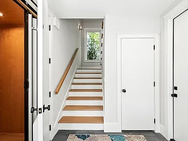 6 Little Rabbit Ln