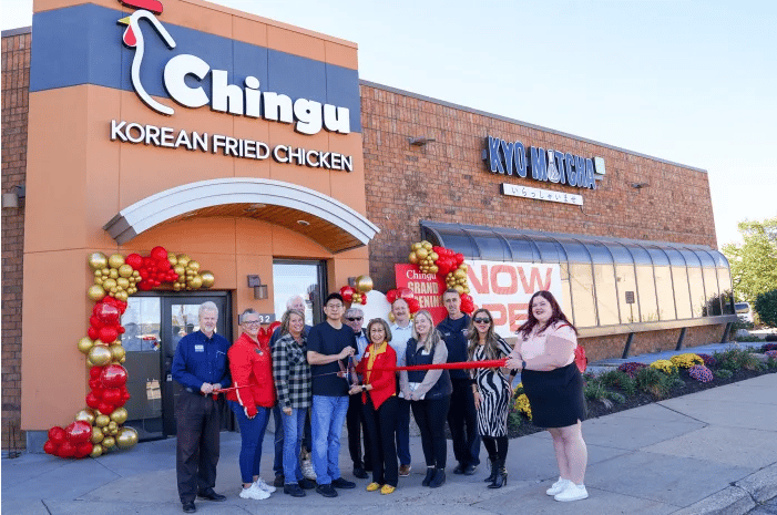 Burnsville Center Welcomes Korean Fried Chicken and Matcha Desserts