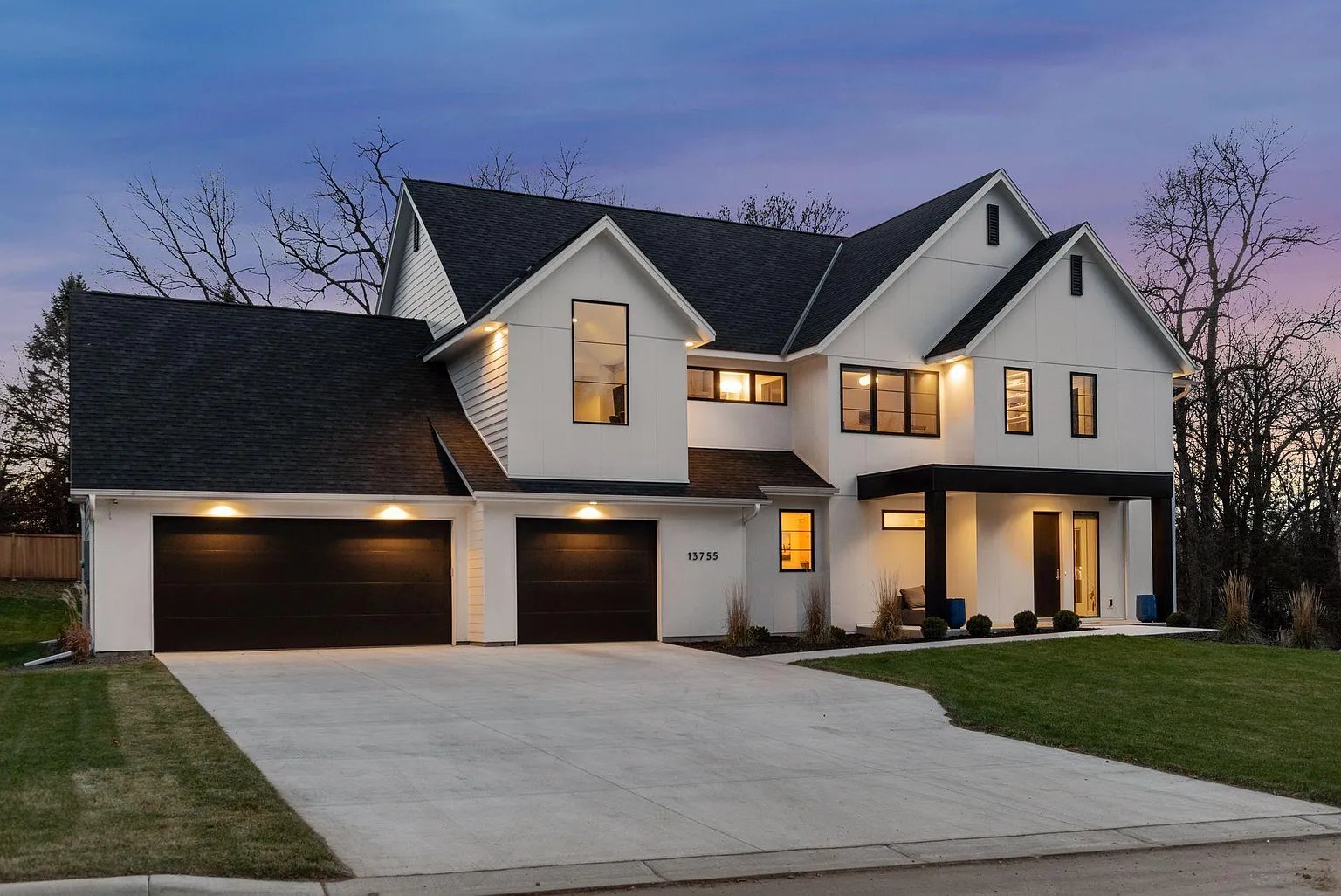 2020 Build Just Minutes from Downtown Wayzata