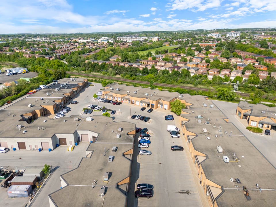 49&50-588 Edward Ave