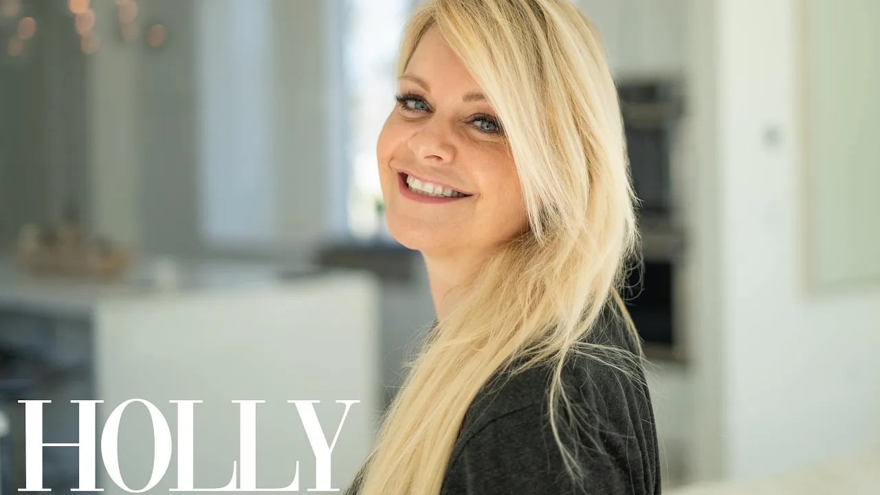 37 Question with Holly Lemoine-Raymond