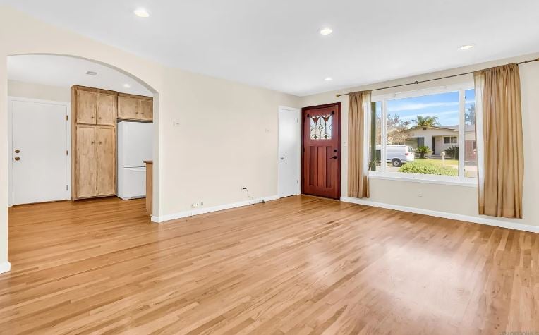 3878 Armstrong St, San Diego, CA 92111