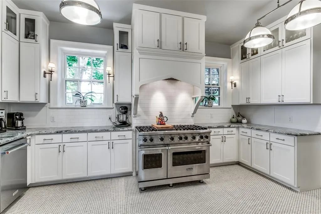 The Crown Jewel of Swiss Avenue Could Be Yours for $3.15 Million