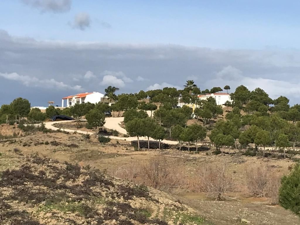 122.5-Hectare Private Estate with Lake, Events Venue & Luxury Home on the Alentejo–Algarve Border