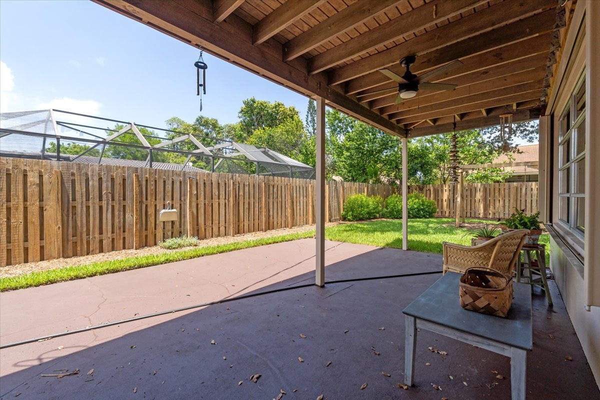 404 NE 11th Ave