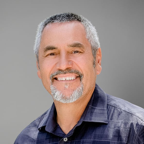 Christopher Avila Santa Clarita, CA Real Estate Agent Headshot