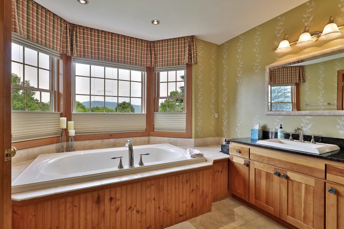 368 Maple Hill Rd