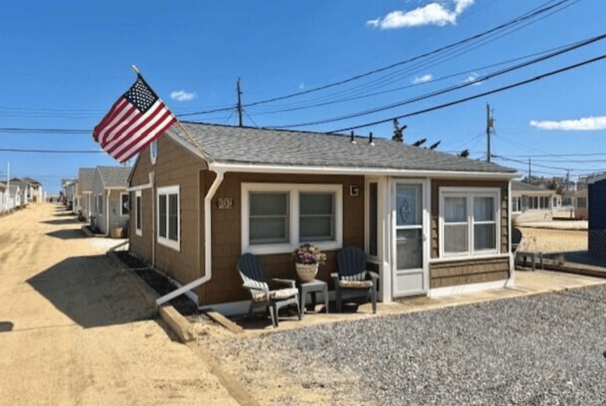33 East Bonita Way, Lavallette