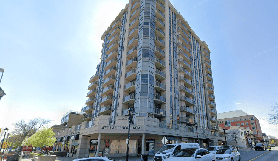 Bunton's Wharf: 1477 Lakeshore Road Burlington, ON