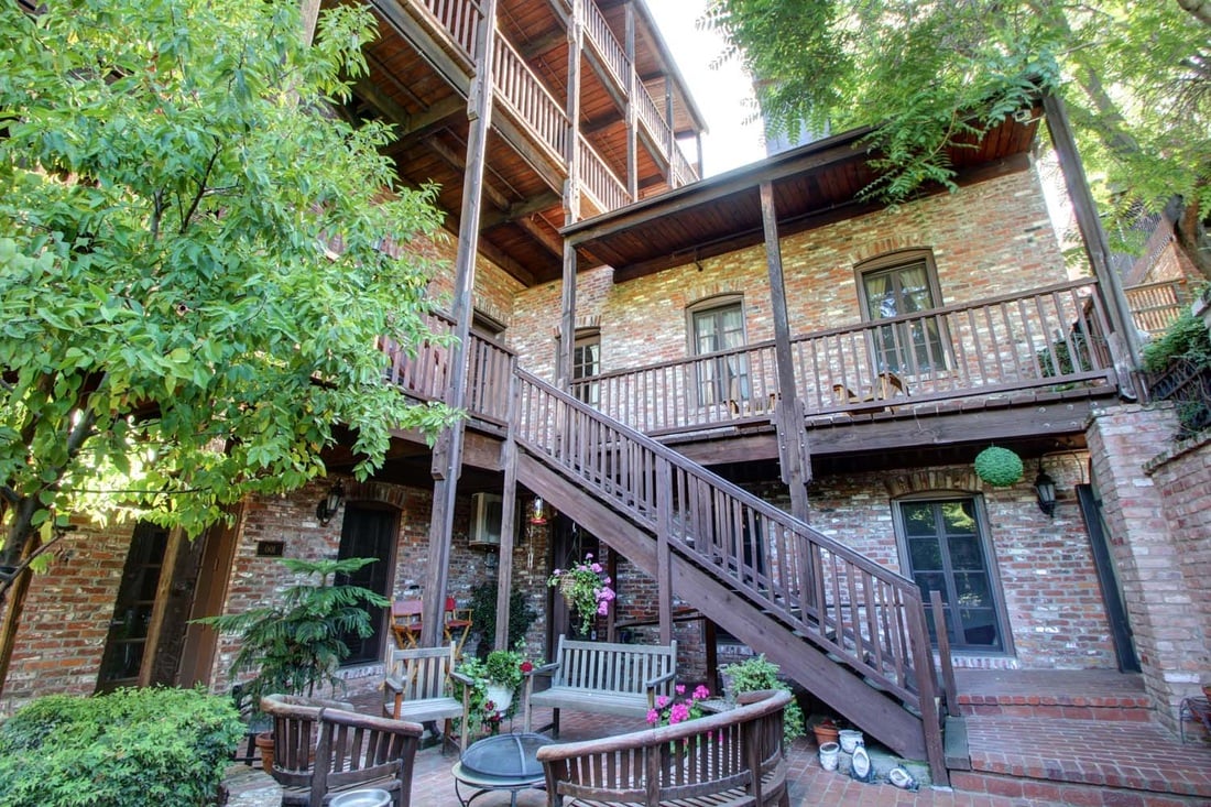 Sold! Gorgeous Loft in Old Sac!