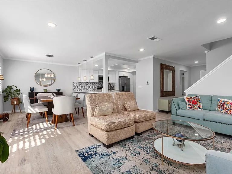 3157 Avenida Topanga