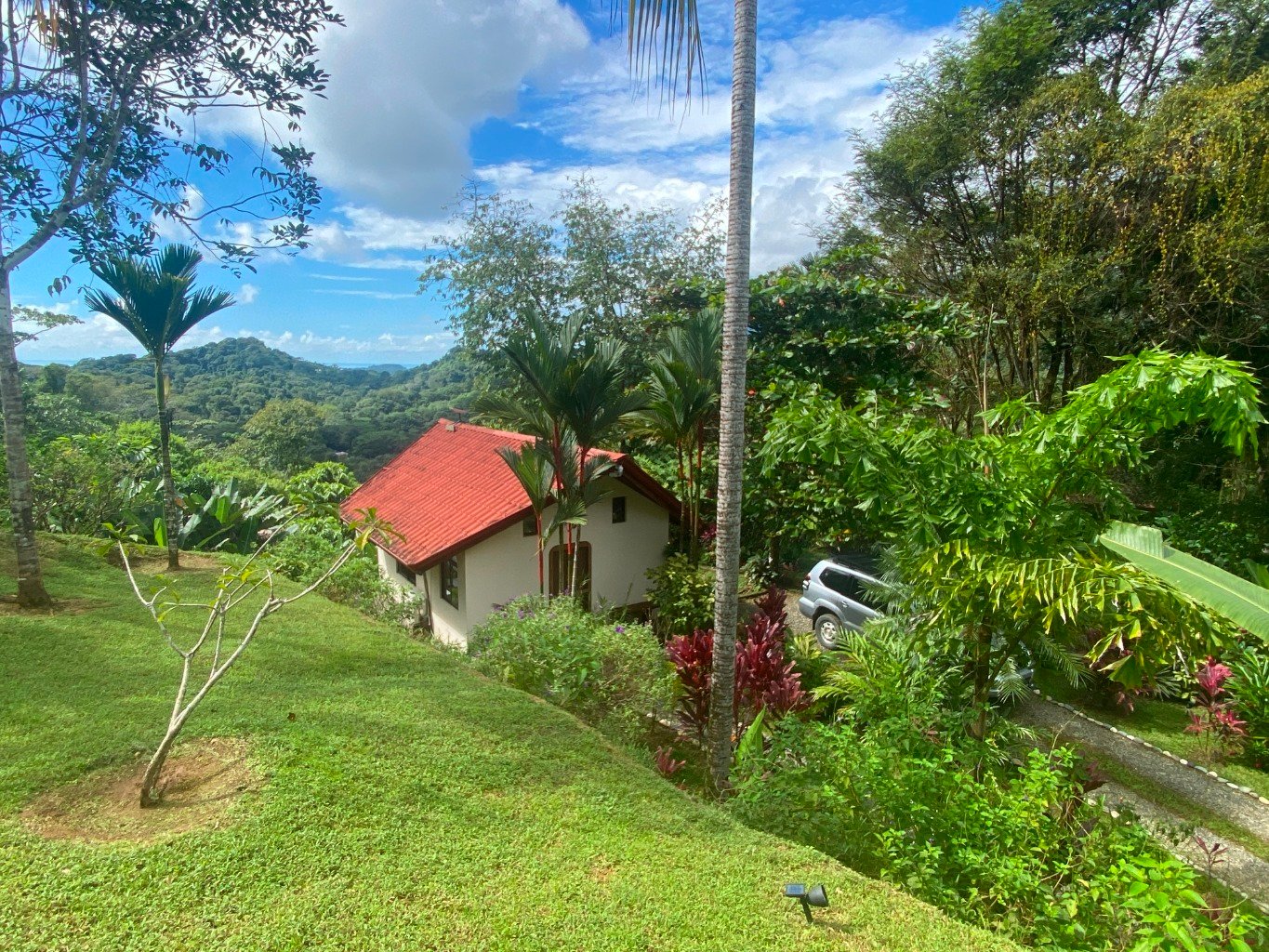 Stunning 3.5-Acre Ocean View Property in Costa Rica – Endless Possibilities Await!