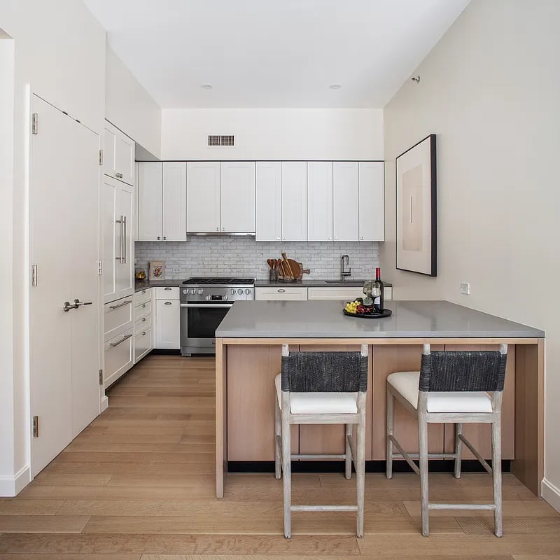 50 W 30TH Street 3E