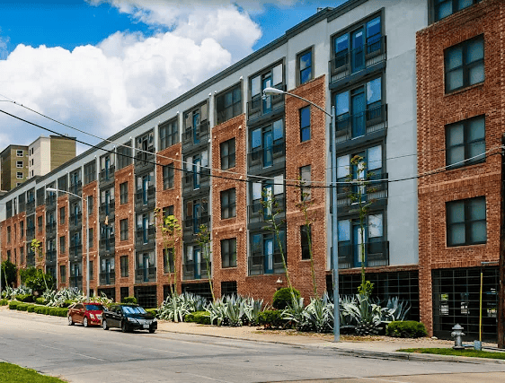 Community of the Year Property! Lease Today and Enjoy Up to 6 Weeks Free on Select Units!*