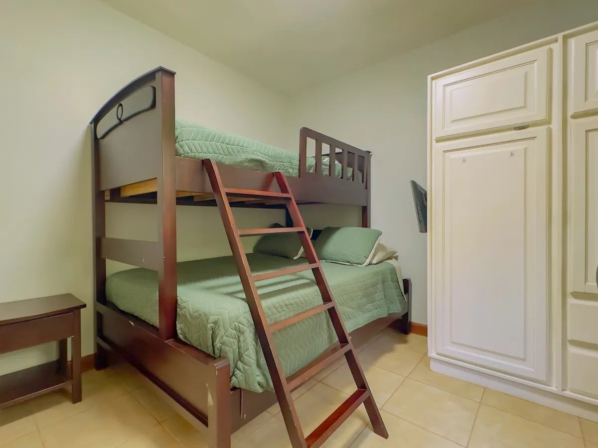 Tropical Furnished Gated Condo, Papagayo, Guanacaste