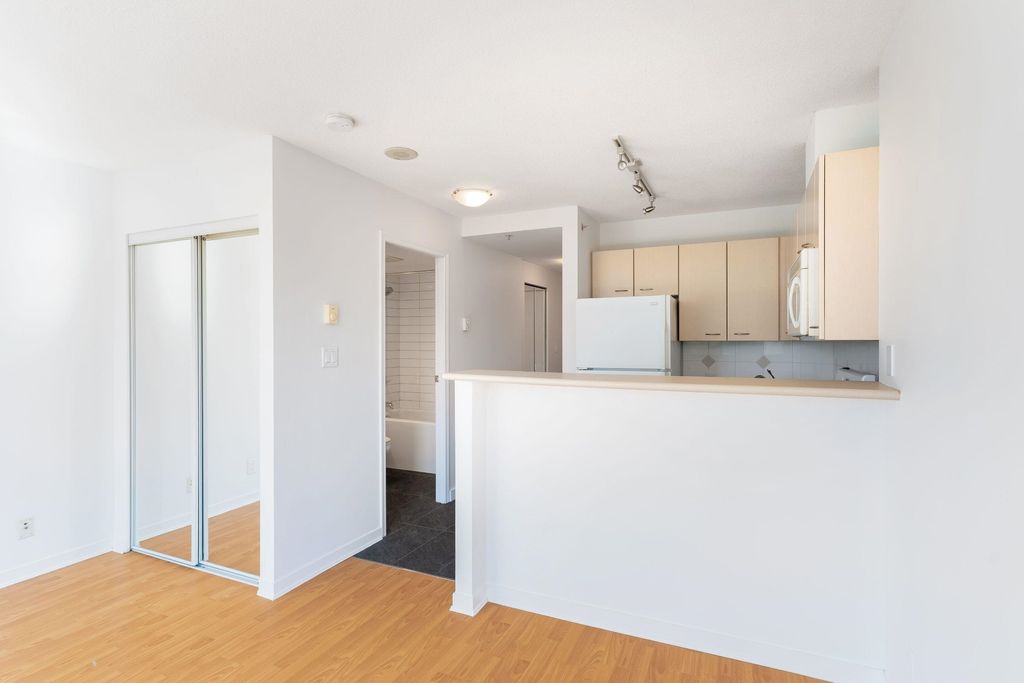 1331 Alberni St, #509