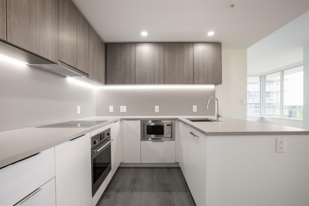 13318 104th Ave, #1608