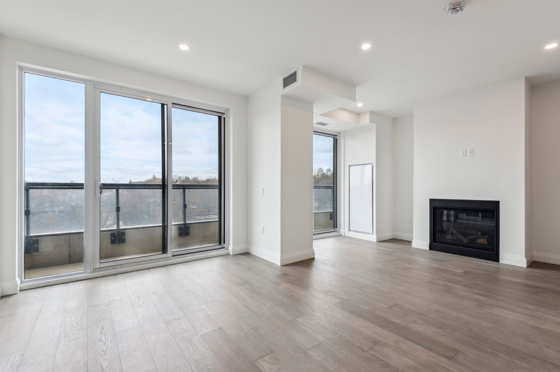 285 Avenue Road #601