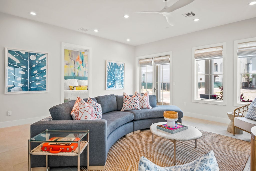 Coastline Drive - Custom Residence 