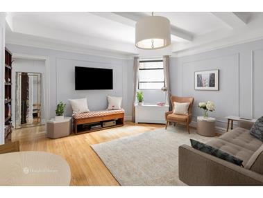 760 W End Ave, #1A