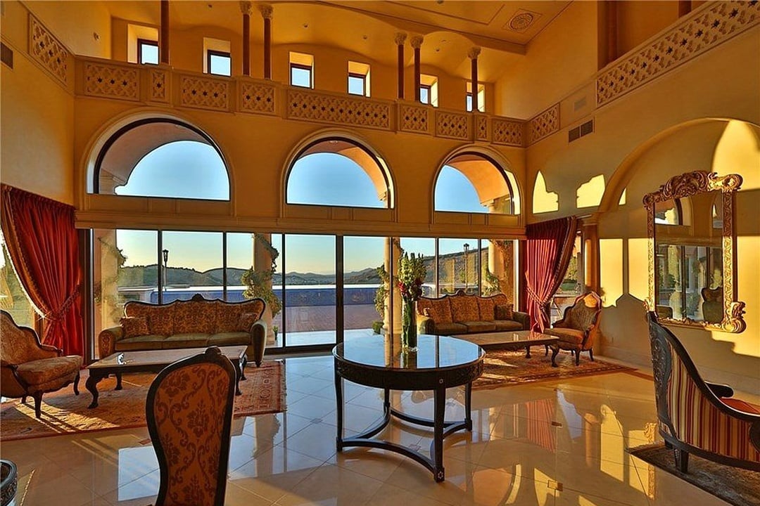 Tranquil Opulent