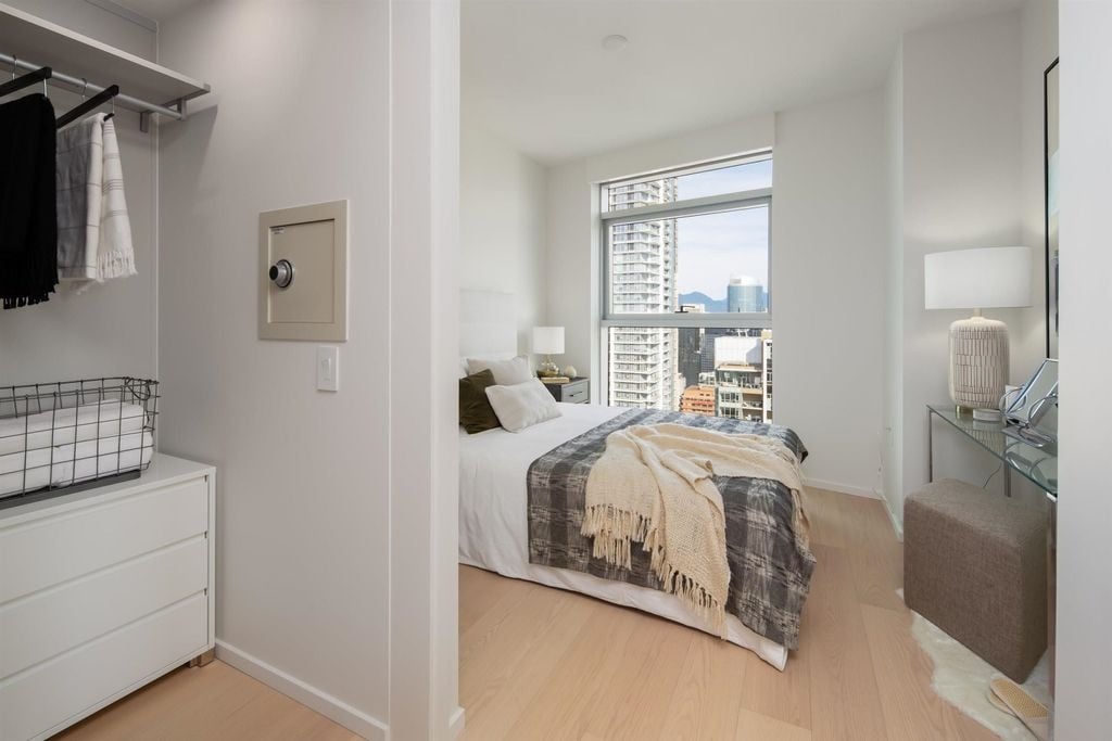 889 Pacific St, #3604