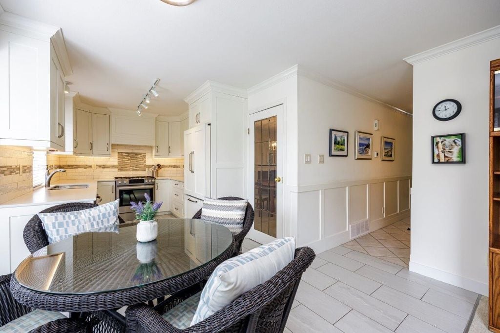 1652 Mahon Ave, #2