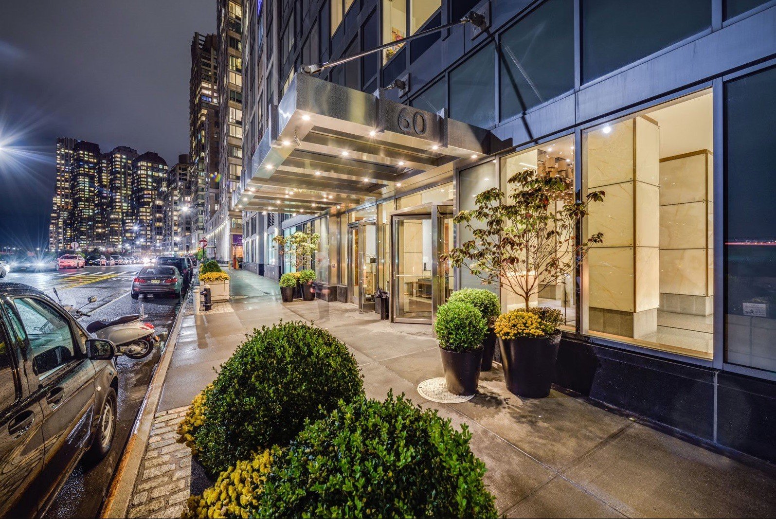 60 Riverside Boulevard, #PH-3901