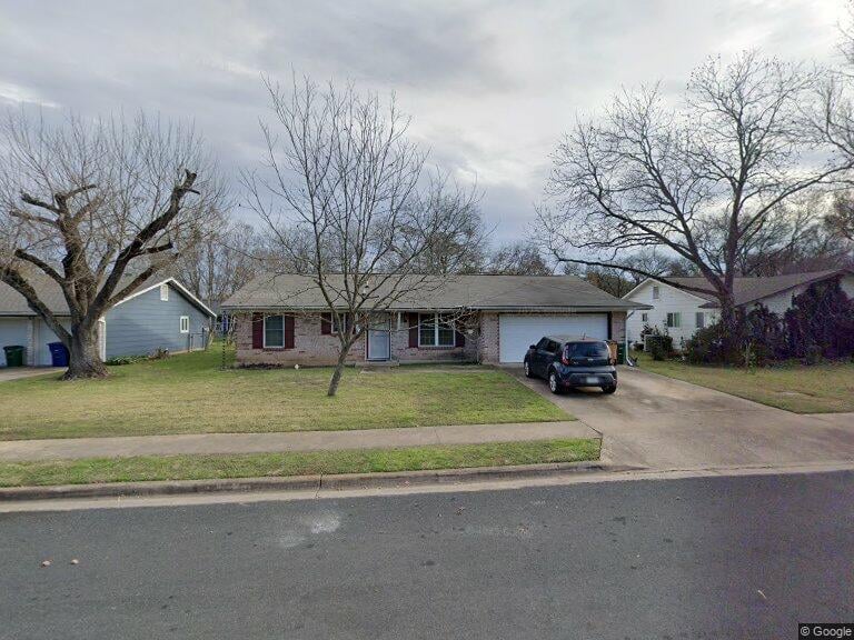5809 Gateshead Dr