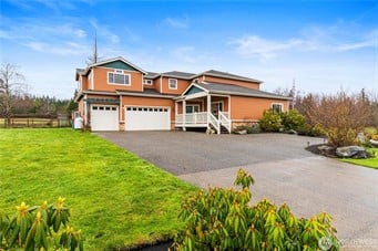 631 Riverview Drive W