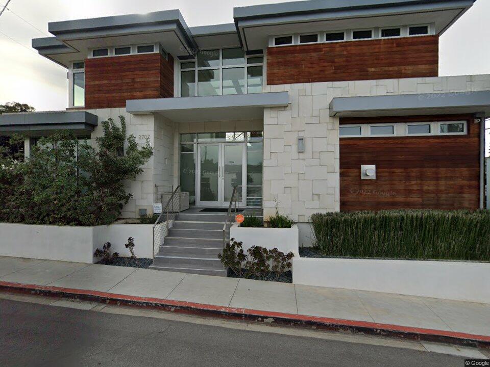 2707 N Poinsettia Ave