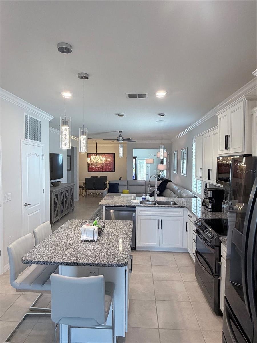 7616 Yale Harbor Drive