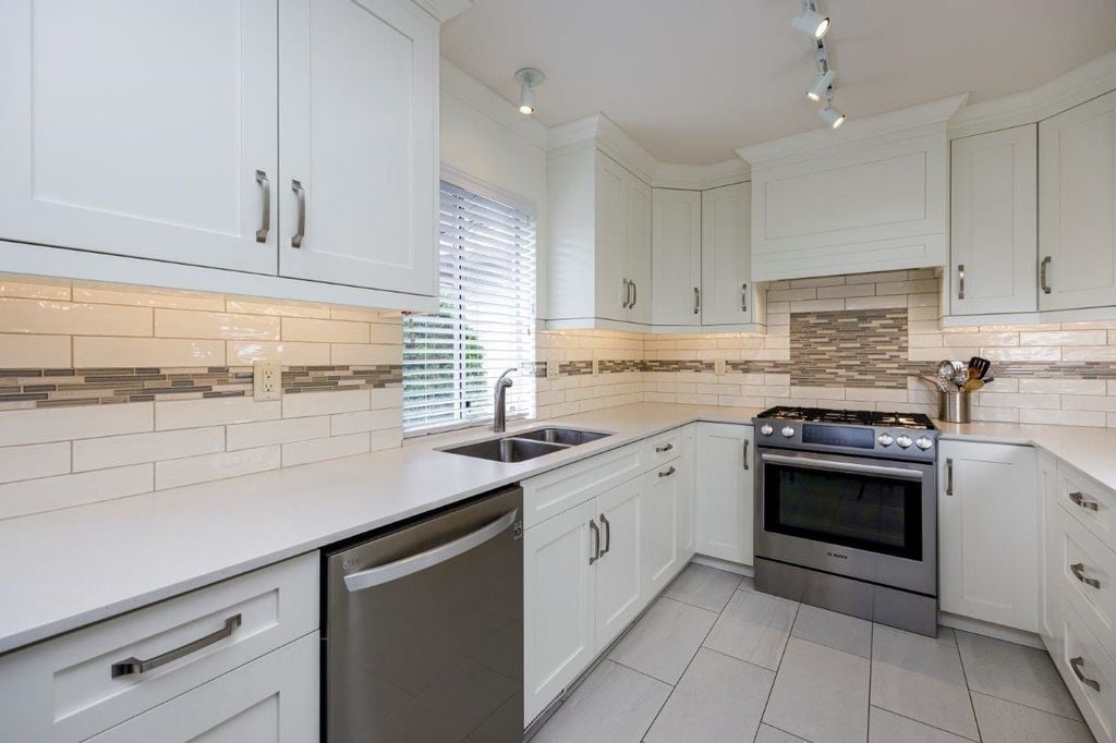 1652 Mahon Ave, #2