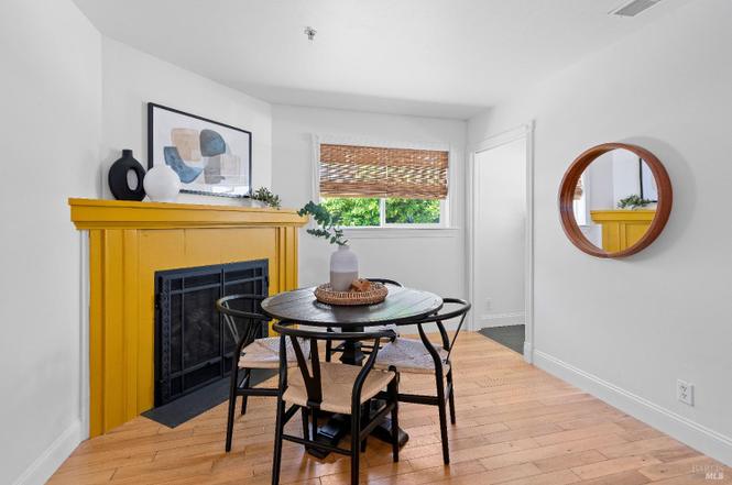 2387 Yajome St