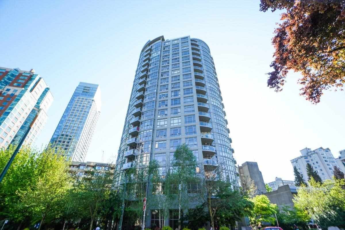 301-1050 Smithe Street, Vancouver