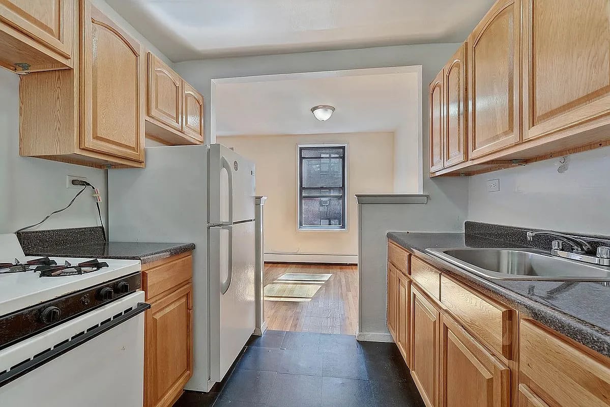 1130 Stadium Ave APT 3K