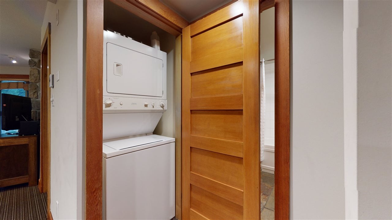 418C-2036 London Ln